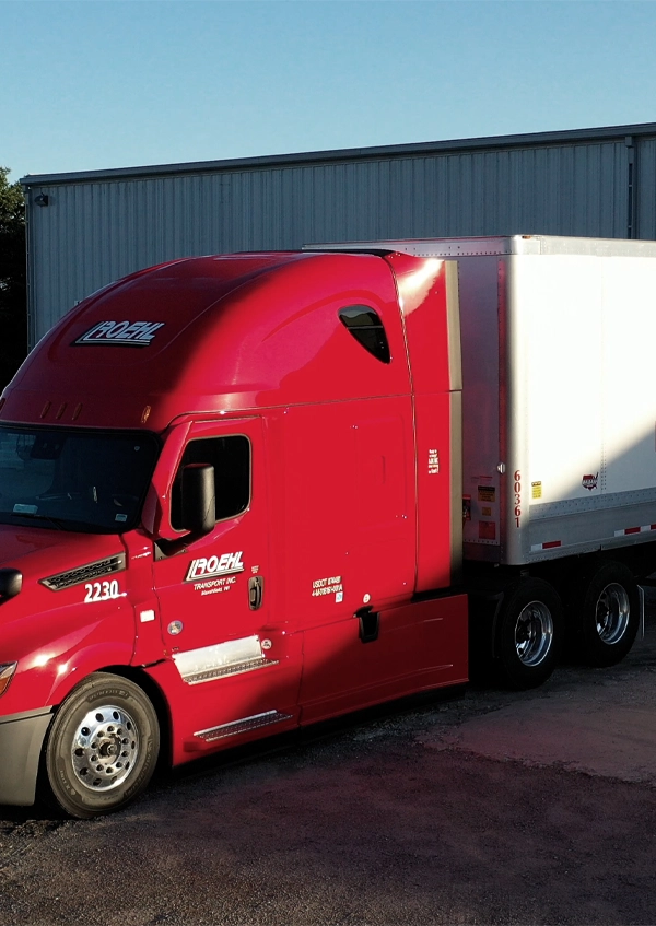 Roehl dry van truck at customer dock