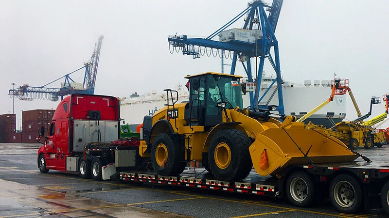 35 ton RGN Flatbed Truck