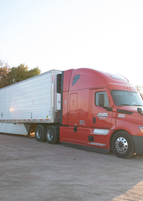 Roehl Refrigerated Trucking Truck & Trailer